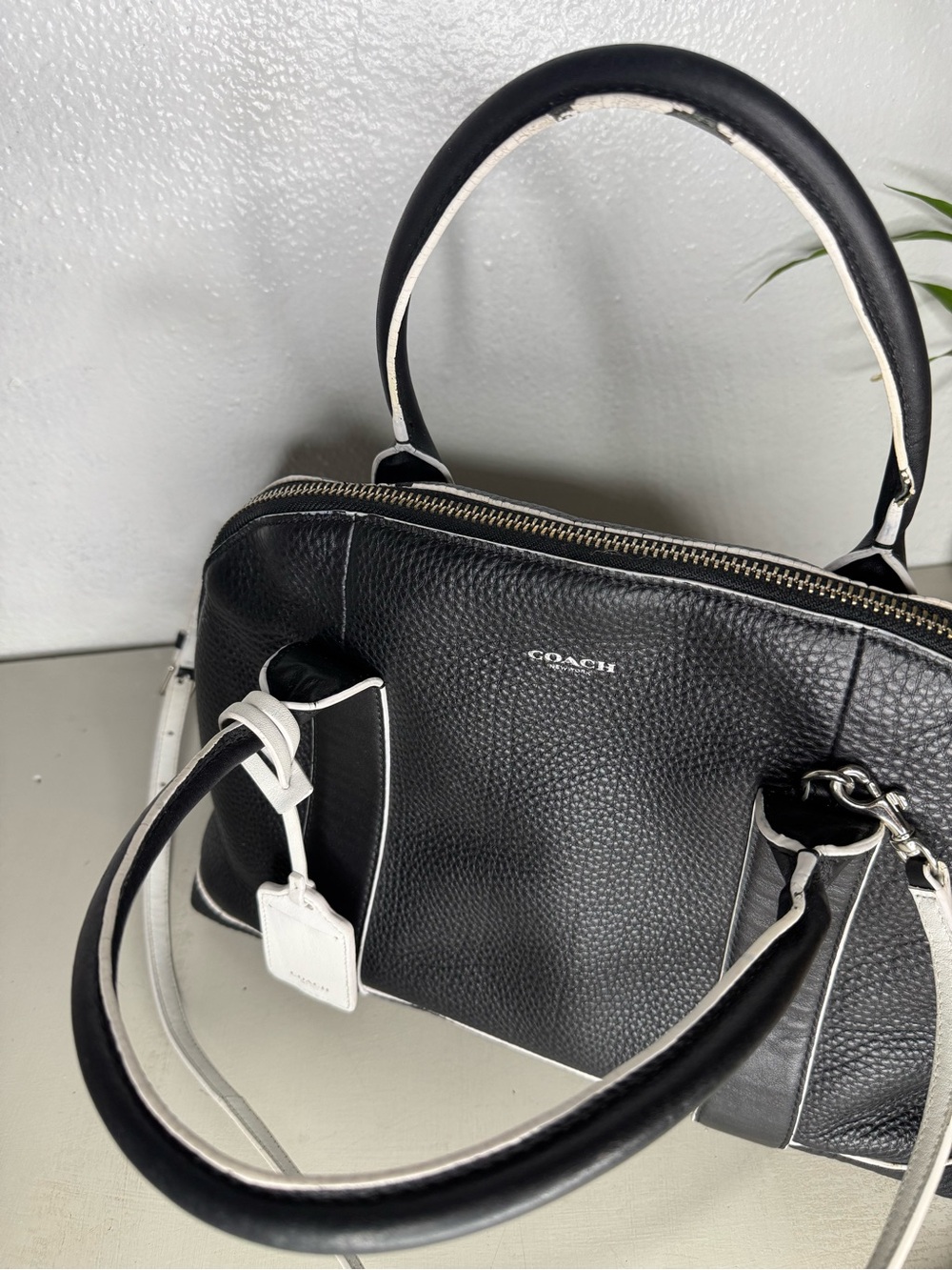 Coach - Bleecker Preston Black Pebbled Leather Satchel Large 14” White Trim - Picture 4 of 12